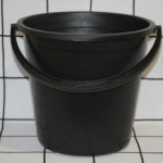 Ведро  10 л черное с мерной шкалой /Елпласт